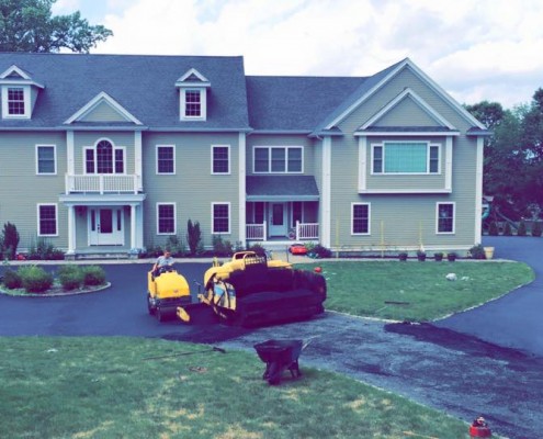 New asphalt driveway for Andy Town Propr