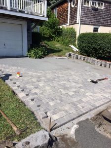 paving driveway